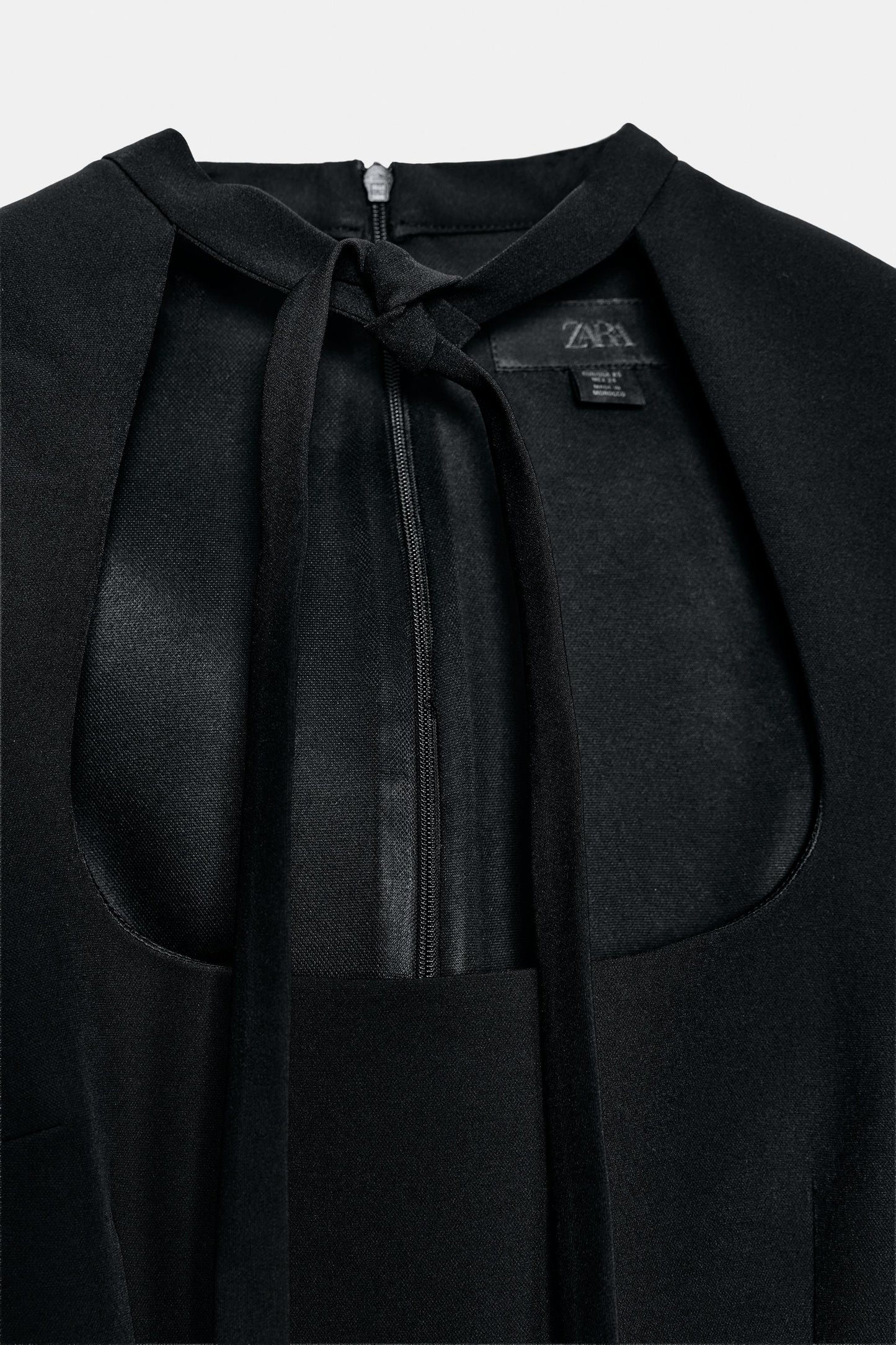 Vestido Corto Lazada